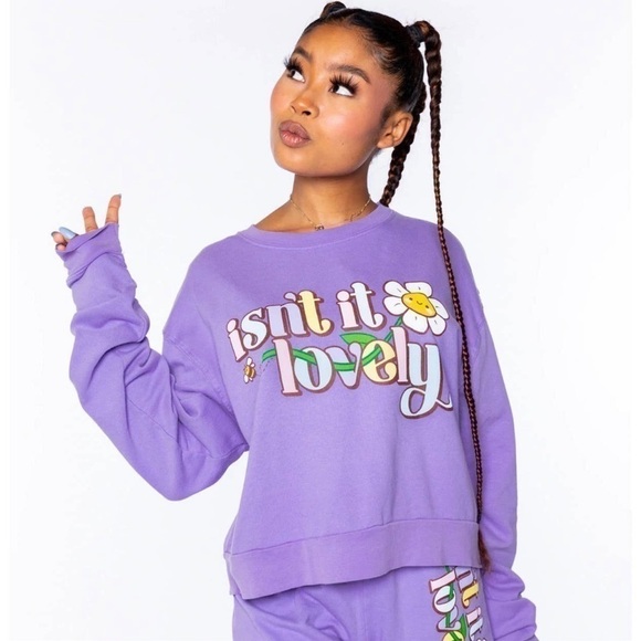 Sami Ryan sweatshirt 'isn't it lovely"purple crewneck - Picture 2 of 8
